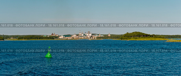 Россия, Архангельская область, Белое море, Большой Соловецкий остров, Соловецкий монастырь (2015 год). Редакционное фото, фотограф Александр Циликин / Фотобанк Лори