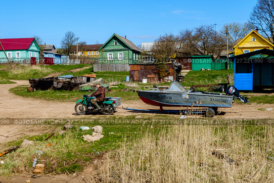 Россия, Псковская область, жизнь и быт  на Талабских островах (2016 год). Стоковое фото, фотограф glokaya_kuzdra / Фотобанк Лори