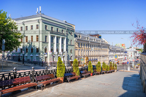 Рождественский бульвар, Центральный рынок,  Москва (2022 год). Стоковое фото, фотограф Baturina Yuliya / Фотобанк Лори