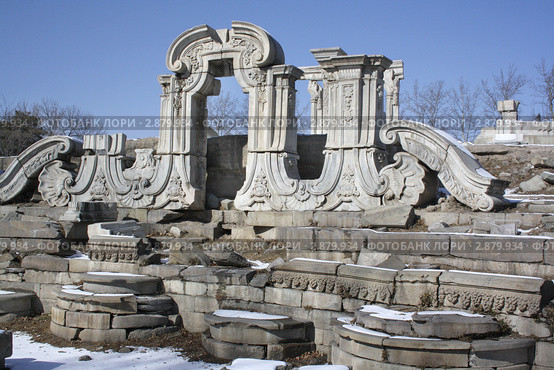 Руины парка Юаньминюань в Пекине (2011 год). Стоковое фото, фотограф Vladislav Osipov / Фотобанк Лори