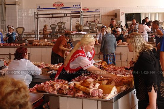 Рынок мяса (2008 год). Редакционное фото, фотограф Николай Богоявленский / Фотобанк Лори