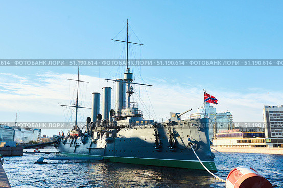 Saint Petersburg, Russia - May 25, 2021: The famous Cruiser Aurora. Symbol of the beginning of the revolution in the Russian Empire. Редакционное фото, фотограф Наталия Кирсанова / Фотобанк Лори