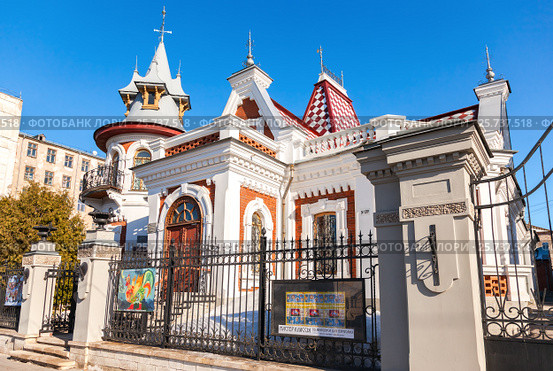 Самара. Старинный особняк инженера И.А. Клодта. Архитектурная достопримечательность города (2017 год). Редакционное фото, фотограф FotograFF / Фотобанк Лори