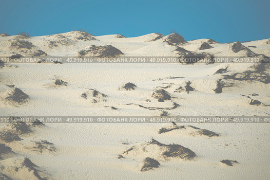 sand dunes in muine- phanthiet province - Vietnam. Стоковое фото, агентство Ingram Publishing / Фотобанк Лори