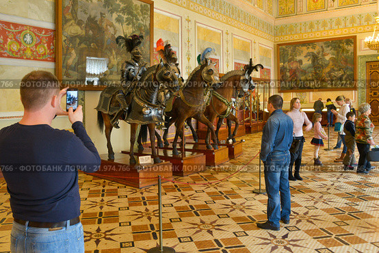 Санкт-Петербург. Рыцарский зал в Эрмитаже (2016 год). Редакционное фото, фотограф Александр Алексеев / Фотобанк Лори