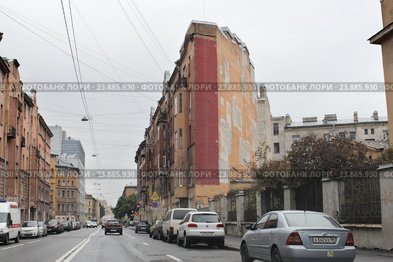 Санкт-Петербург улица Боровая летом (2016 год). Редакционное фото, фотограф Дмитрий Неумоин / Фотобанк Лори