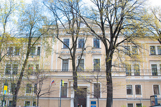 Санкт-Петербургское государственное бюджетное учреждение здравоохранения «Родильный дом № 6 им. проф. В.Ф.Снегирева» (2023 год). Редакционное фото, фотограф Татьяна Шикова / Фотобанк Лори