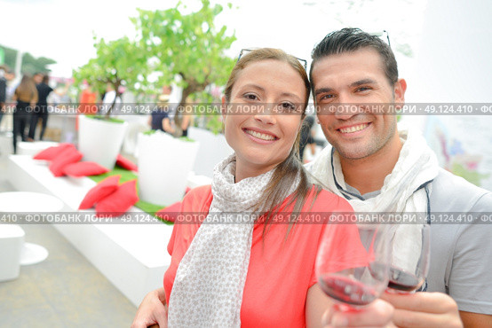 say cheese and cheers. Стоковое фото, агентство Ingram Publishing / Фотобанк Лори