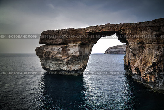 Sea view to Azure window natural arch, now vanished, Gozo island, Malta (2016 год). Стоковое фото, фотограф Сергей Майоров / Фотобанк Лори