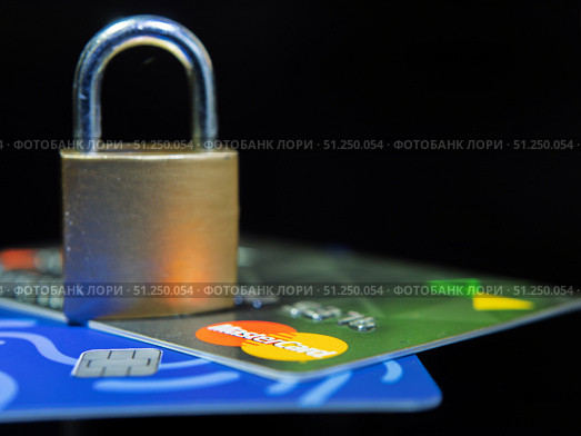 Secure Payment Methods: Protecting Your Financial Data with Encryption. Редакционное фото, фотограф Sergakoff / Фотобанк Лори