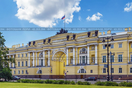Senate and Synod building, Saint Petersburg, Russia. Стоковое фото, фотограф Boris Breytman / Фотобанк Лори