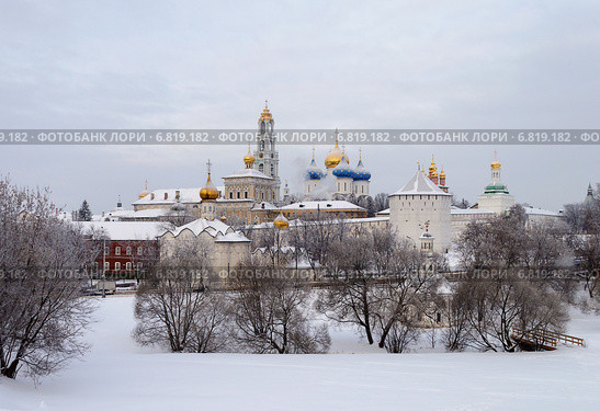 Сергиев Посад. Троице-Сергиева Лавра зимой. Общий вид (2010 год). Стоковое фото, фотограф Виктор Сагайдашин / Фотобанк Лори