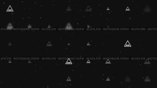 Шаблонная анимация равномерно расположенных неровных дорожных знаков разного размера и непрозрачности. Анимация прозрачности и размера. Бесшовная закольцованная анимация в формате 4k на черном фоне со звездами. Стоковое видео, видеограф Карпенко Алексей / Фотобанк Лори