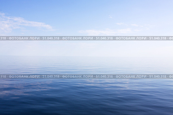 Штиль на Белом море. Слияние двух стихий, водно-небесный пейзаж. Стоковое фото, фотограф Солодовникова Елена / Фотобанк Лори