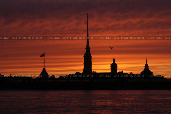 Силуэт Петропавловки на закате (2008 год). Стоковое фото, фотограф Владимир Трифонов / Фотобанк Лори