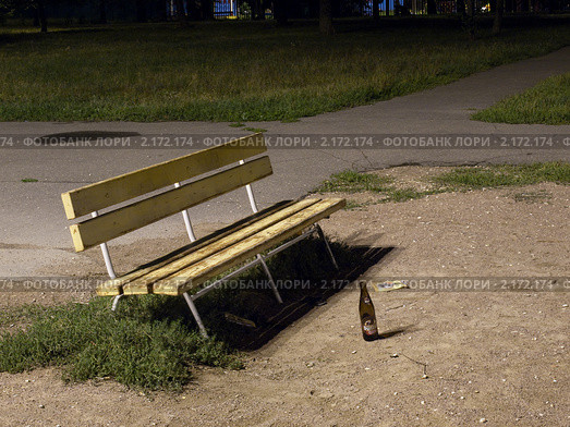 Скамейка (2010 год). Редакционное фото, фотограф Алексей Шматков / Фотобанк Лори