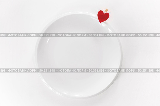 small heart attached plate. Стоковое фото, агентство Ingram Publishing / Фотобанк Лори