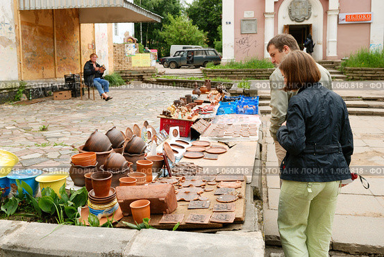 Смоленск: традиционные сувениры (2009 год). Редакционное фото, фотограф Дмитрий Яковлев / Фотобанк Лори