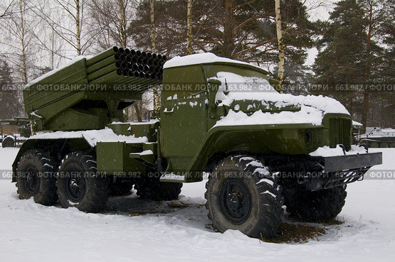 Снегири. Военно-исторический музей. Реактивная установка "Град" (2009 год). Редакционное фото, фотограф Елена Прокопова / Фотобанк Лори