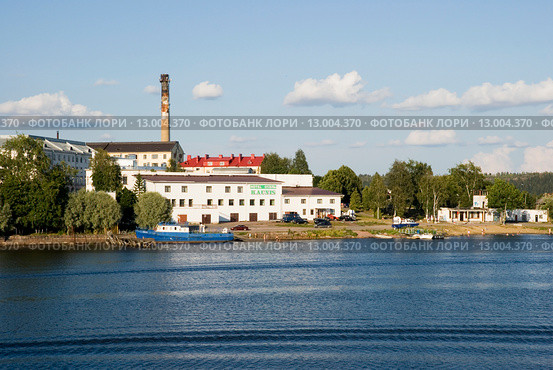Сортавала. Залив Вакколахти.  Гостиница "KAUNIS" (2014 год). Редакционное фото, фотограф Александр Щепин / Фотобанк Лори