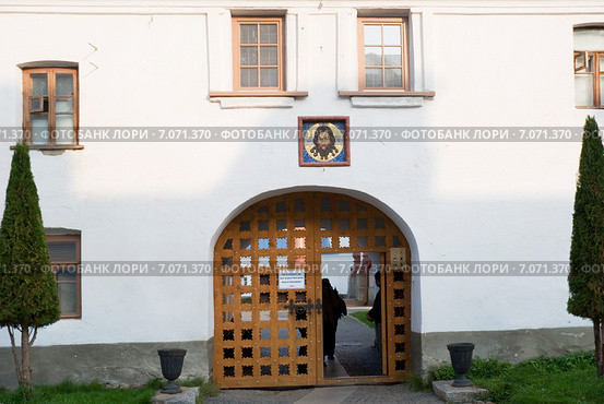 Спасо-Преображенский монастырь. Врата внутреннего каре. Валаам (2010 год). Стоковое фото, фотограф Александр Щепин / Фотобанк Лори