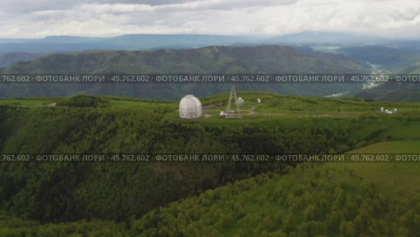 Special scientific astrophysical Observatory. Astronomical center for ground-based observations of the universe with a large telescope. Стоковое видео, видеограф Андрей Армягов / Фотобанк Лори