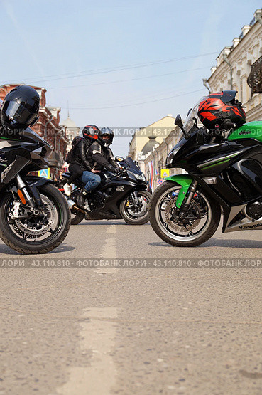 Спортбайк Kawasaki (2024 год). Редакционное фото, фотограф Дмитрий Николаев / Фотобанк Лори