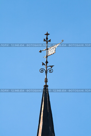 Старинный флюгер. Рига (2014 год). Стоковое фото, фотограф Юлия Бабкина / Фотобанк Лори