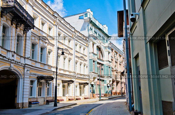 Старопанский переулок. Москва. Россия. Редакционное фото, фотограф E. O. / Фотобанк Лори