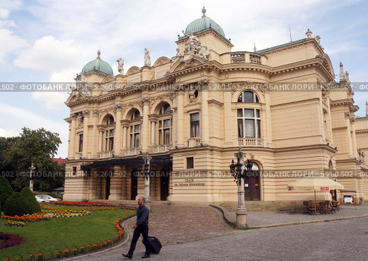 Старый театр им. Юлиуша Словацкого, Краков (2013 год). Редакционное фото, фотограф Виктор Филиппович Погонцев / Фотобанк Лори