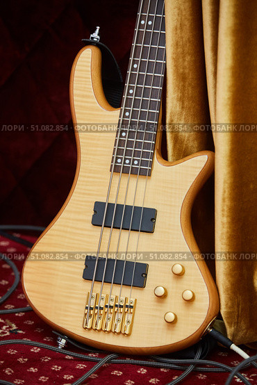 Stringed musical instrument electric guitar. Стоковое фото, фотограф Наталия Кирсанова / Фотобанк Лори