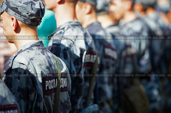 Строй бойцов росгвардии (2019 год). Редакционное фото, фотограф Дмитрий Киселёв / Фотобанк Лори