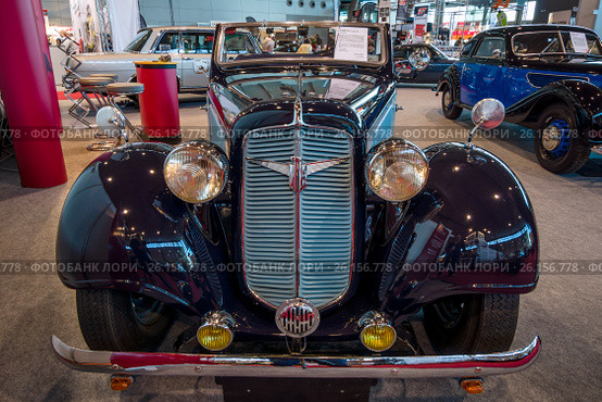 STUTTGART, GERMANY - MARCH 02, 2017: Vintage car Adler Trumpf Junior 1E Sports Cabriolet, 1938. Europe's greatest classic car exhibition "RETRO CLASSICS" Редакционное фото, фотограф Sergey Kohl / Фотобанк Лори