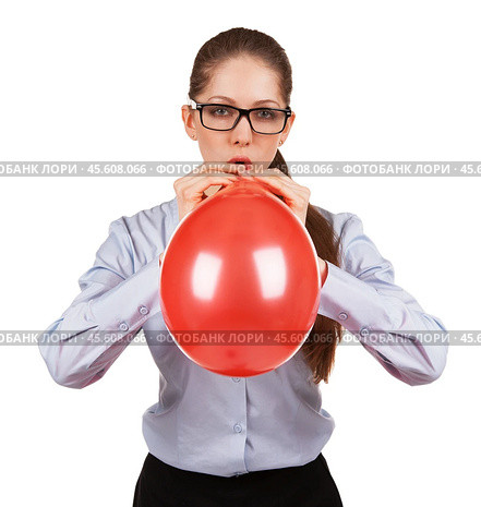 Stylish girl inflates a big red ball. Стоковое фото, фотограф Дмитрий Киселёв / Фотобанк Лори