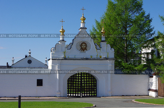 Святые ворота Тобольского кремля, Тобольск, Красная площадь, 2, сооружение 14. Редакционное фото, фотограф Алексей Иванов / Фотобанк Лори