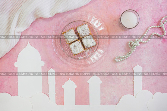 sweets with milk beads. Стоковое фото, агентство Ingram Publishing / Фотобанк Лори