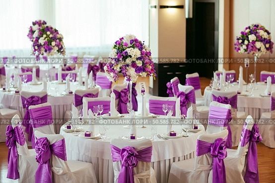 Table set for wedding or another catered event dinner. . Стоковое фото, агентство Ingram Publishing / Фотобанк Лори