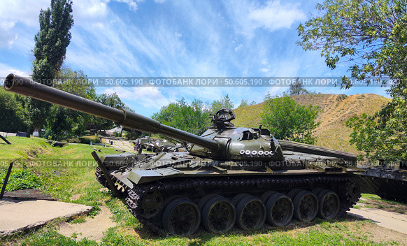 Танк Т-72, Аксайский военно-исторический музей, Ростовская область. Редакционное фото, фотограф Ирина / Фотобанк Лори