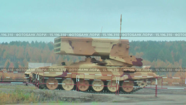 Танк ТОС-1А (2015 год). Редакционное видео, видеограф Сергей Буторин / Фотобанк Лори