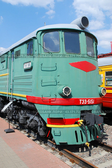 Тепловоз ТЭ3 5151 в музее истории железнодорожной техники на Рижском вокзале. Москва (2012 год). Редакционное фото, фотограф Алёшина Оксана / Фотобанк Лори