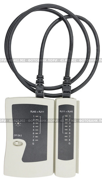 Тестер сетевых кабелей и кабель на белом фоне. Network tester on white background. Стоковое фото, фотограф Татьяна Д / Фотобанк Лори