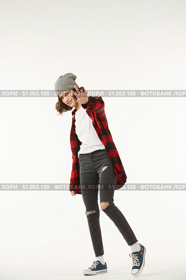 The girl in modern clothes type of rap of teen age. Стоковое фото, фотограф Наталия Кирсанова / Фотобанк Лори