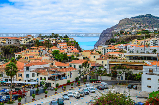 The picturesque fishing village of Camara de Lobos (2012 год). Стоковое фото, фотограф Михаил Аккуратoв / Фотобанк Лори