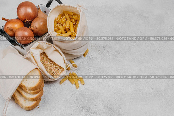top view pantry food ingredients. Стоковое фото, агентство Ingram Publishing / Фотобанк Лори