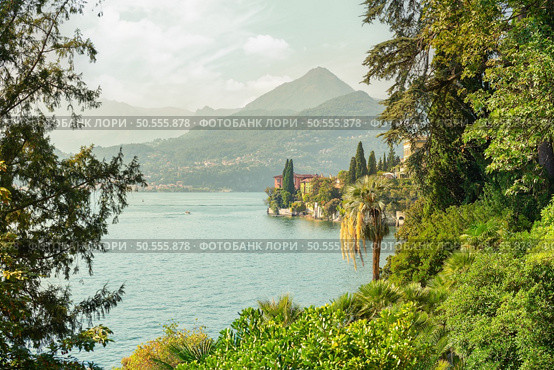 Town of Varenna by Lake Como, Italy. Стоковое фото, агентство Ingram Publishing / Фотобанк Лори