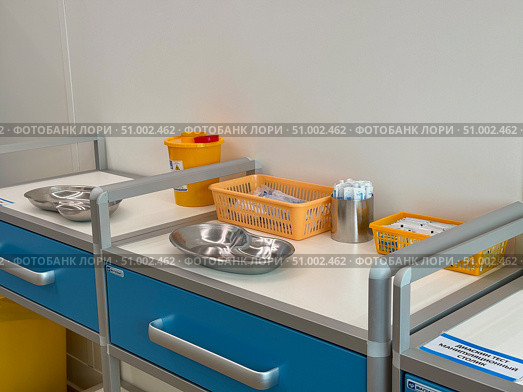 Treatment room at the clinic in Moscow. vaccination. Стоковое фото, фотограф Соболева Наталия / Фотобанк Лори