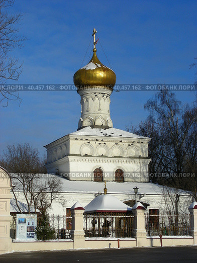Церковь Ильи Пророка в Черкизове (на Штатной Горке). Большая Черкизовская улица, 17. Район Преображенское. Город Москва (2014 год). Редакционное фото, фотограф lana1501 / Фотобанк Лори
