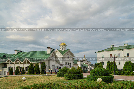 Церковь Кирилла Туровского при Соборном доме, г. Минск (2023 год). Редакционное фото, фотограф Константин Яковлев / Фотобанк Лори