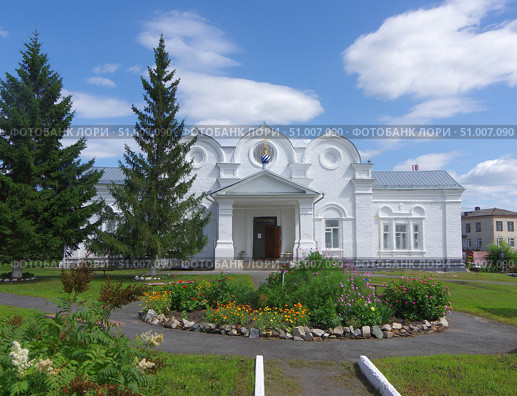 Церковь Николая Чудотворца (бывший музей). Курганская область, город Далматово, улица Советская, 162. Редакционное фото, фотограф Алексей Иванов / Фотобанк Лори