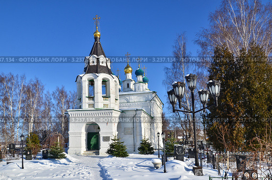 Церковь Рождества Богородицы в селе Рождествено - Суворово (2012 год). Стоковое фото, фотограф Елена Коромыслова / Фотобанк Лори